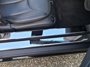 Afbeelding 34/45 van Mercedes-Benz SL 350 (2010)