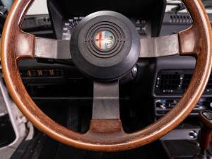 Imagen 21/33 de Alfa Romeo Giulietta 1.8 (1982)