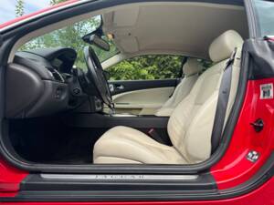 Image 29/49 of Jaguar XKR (2007)