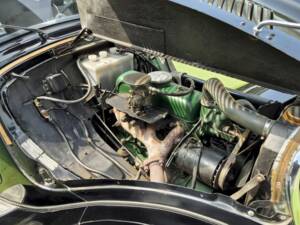 Image 42/47 of Citroën Traction Avant 11 BL (1955)