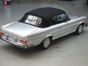 Imagen 15/27 de Mercedes-Benz 280 SE 3,5 (1970)