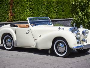 Image 4/42 of Triumph 1800 Roadster (1948)