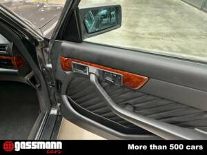 Bild 9/10 von Mercedes-Benz 560 SEL (1990)