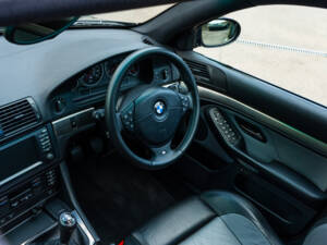 Image 25/56 of BMW M5 (2000)