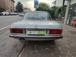 Imagen 7/10 de Mercedes-Benz 350 SLC (1972)