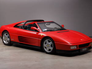 Imagen 5/28 de Ferrari 348 TS (1991)