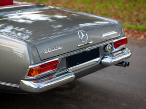 Image 14/14 of Mercedes-Benz 280 M-SL (1966)