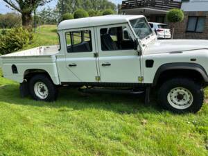 Image 4/16 of Land Rover Defender 130 Td5 Crew Cab (2005)