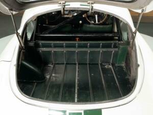 Image 18/19 of Aston Martin DB 2&#x2F;4 Mk I (1955)