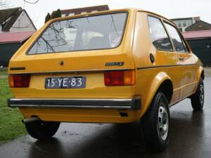 Immagine 2/7 di Volkswagen Golf Mk I 1.1 (1977)