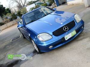 Bild 3/10 von Mercedes-Benz SLK 200 Kompressor (2000)
