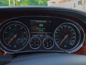 Imagen 38/68 de Bentley Flying Spur V8 S (2017)