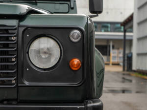 Immagine 12/41 di Land Rover Defender 90 (1995)