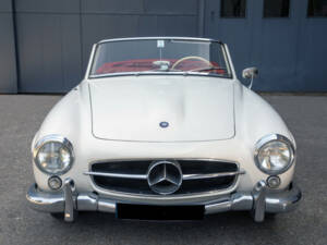Image 4/19 of Mercedes-Benz 190 SL (1957)