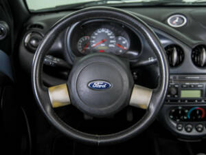 Image 8/50 of Ford Streetka (2004)