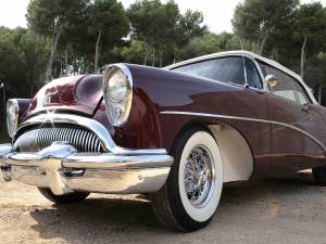 Image 4/10 of Buick Skylark (1954)