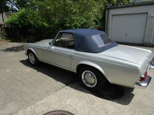 Image 10/27 of Mercedes-Benz 230 SL (1964)