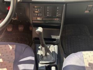 Afbeelding 5/10 van Alfa Romeo 155 1.7 Twin Spark (1995)