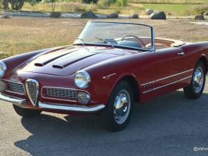 Image 4/24 de Alfa Romeo 2000 Spider (1960)