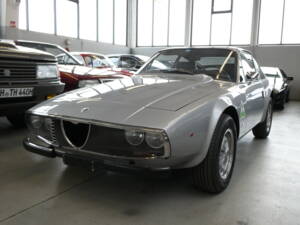 Image 23/37 of Alfa Romeo Junior Zagato GT 1300 (1970)