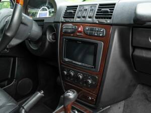 Immagine 56/99 di Mercedes-Benz G 55 AMG (LWB) (2002)