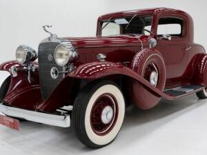 Image 1/15 of Cadillac 355B (1932)