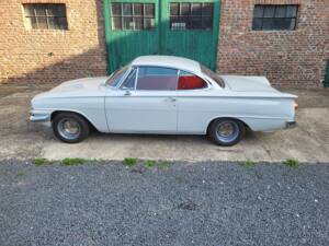 Bild 2/40 von Ford Consul Capri (1962)