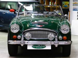 Image 2/16 de Austin-Healey 3000 Mk III (BJ8) (1967)