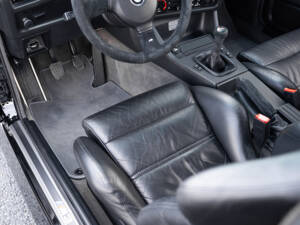 Image 37/91 de BMW M3 Sport Evo (1990)