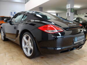 Image 32/38 of Porsche Cayman S Black Edition (2011)