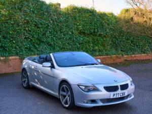 Immagine 14/50 di BMW 630i (2008)