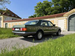 Image 15/50 of Mercedes-Benz 380 SE (1984)