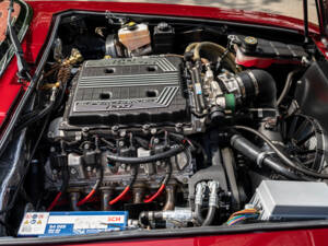 Image 34/34 of Jensen Interceptor MK III (1972)