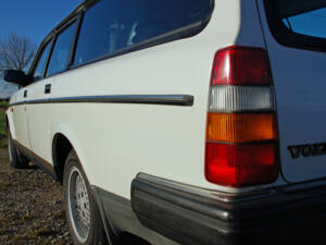 Image 9/45 of Volvo 245 GL (1991)