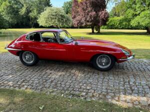 Bild 6/30 von Jaguar E-Type 4.2 (1966)
