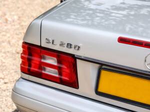 Bild 25/31 von Mercedes-Benz SL 280 (2000)