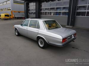 Imagen 9/76 de BMW 3,3 L (1975)