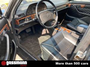 Afbeelding 9/15 van Mercedes-Benz 560 SEL (1991)