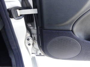 Image 13/47 of Mercedes-Benz CLK 55 AMG (1999)