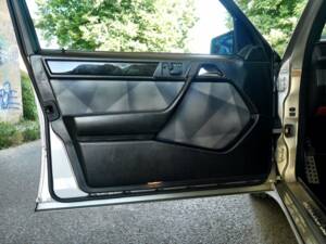 Imagen 7/10 de Mercedes-Benz E 500 (1995)