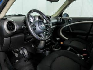 Image 11/50 of Mini Cooper Countryman (2011)