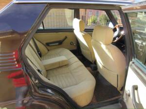 Image 12/44 de Alfa Romeo Giulietta 1.6 (1979)