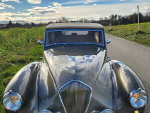Image 12/72 of Healey 2.4 Litre Abbott (1953)