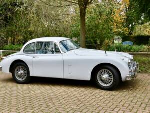 Image 8/13 of Jaguar XK 150 3.4 S FHC (1958)