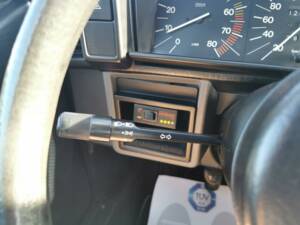 Image 8/45 of Alfa Romeo 75 1.8 (1987)