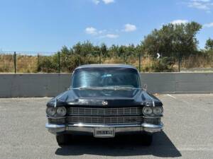 Image 4/7 of Cadillac 75 Fleetwood Custom (1960)