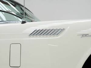 Imagen 13/15 de Ford Thunderbird (1956)