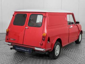 Image 28/50 of Austin Mini Van (1980)