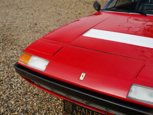 Image 34/50 of Ferrari 365 GT4 2+2 (1974)