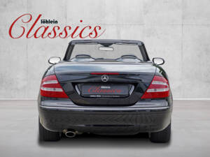 Image 6/19 of Mercedes-Benz CLK 200 K (2007)